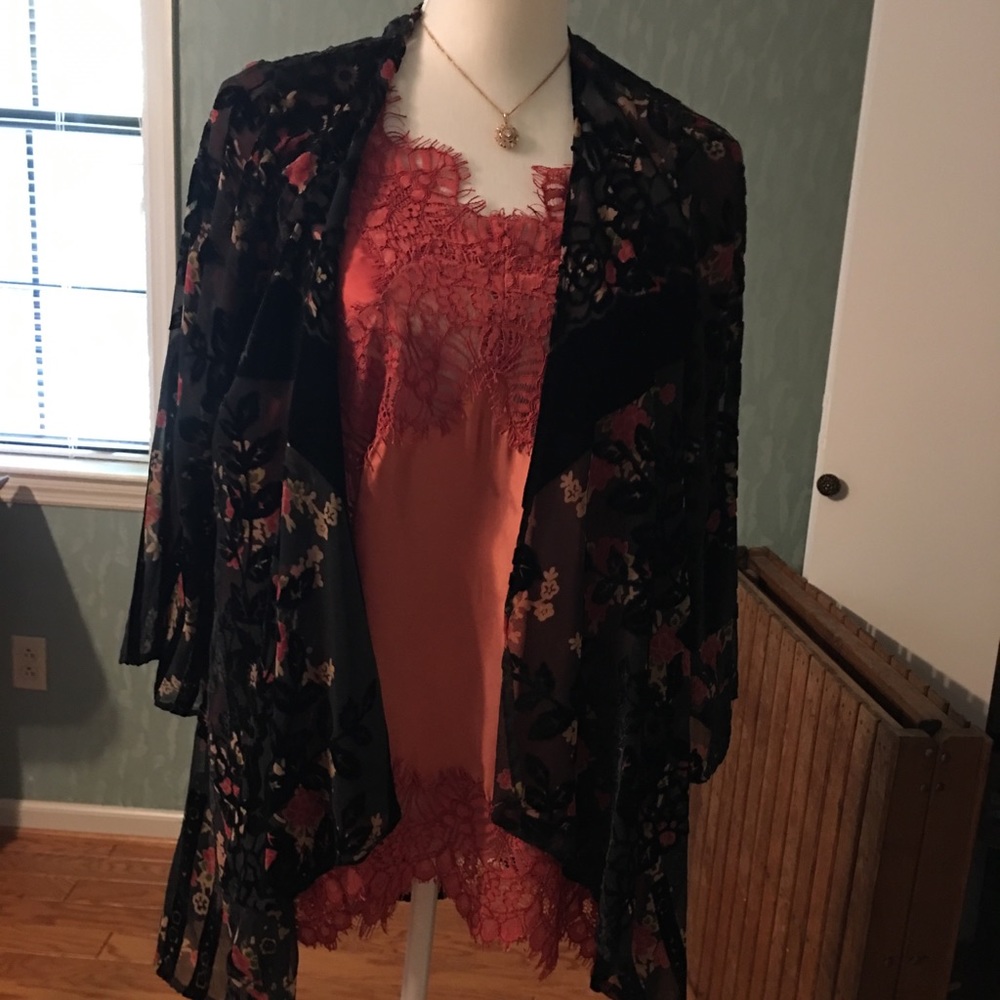 Anthropologie cut velvet top